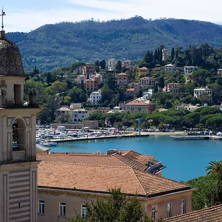 Stupenda Vista Mare Del Tigullio Apartment Rapallo